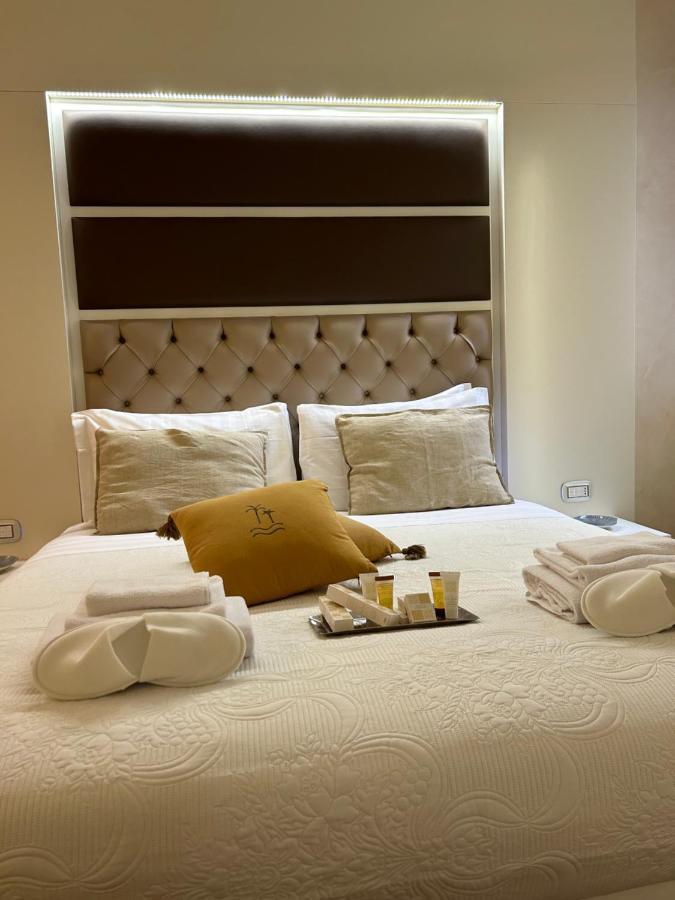 Piazza Venezia Luxury Suite โรม ภายนอก รูปภาพ