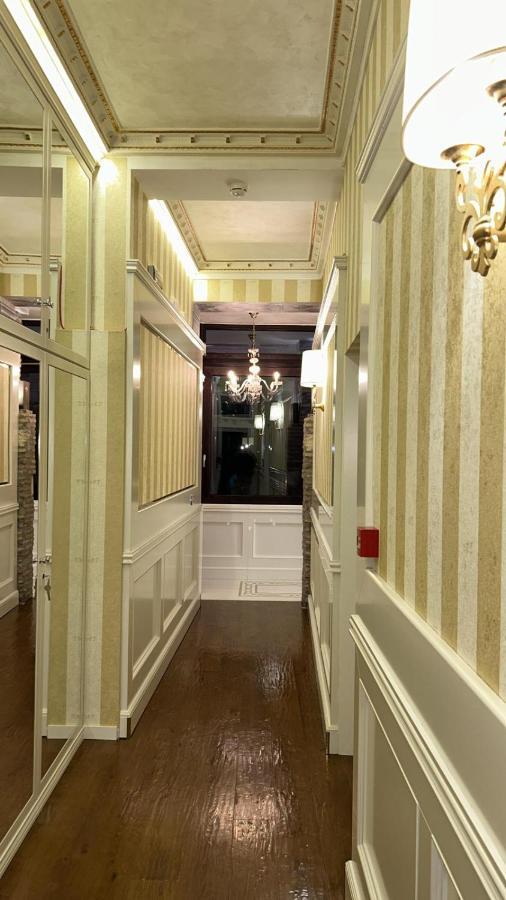 Piazza Venezia Luxury Suite โรม ภายนอก รูปภาพ