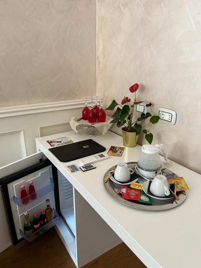 Piazza Venezia Luxury Suite โรม ภายนอก รูปภาพ